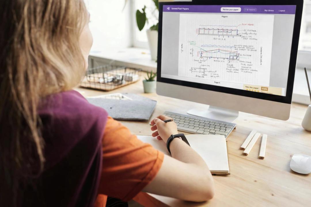 Solved Past Papers on students screen